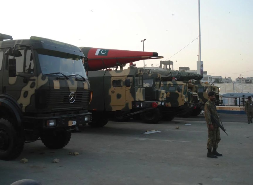 Guerra entre Paquist&atilde;o e Afeganist&atilde;o mant&eacute;m-se ativa ao cabo de cinco dias