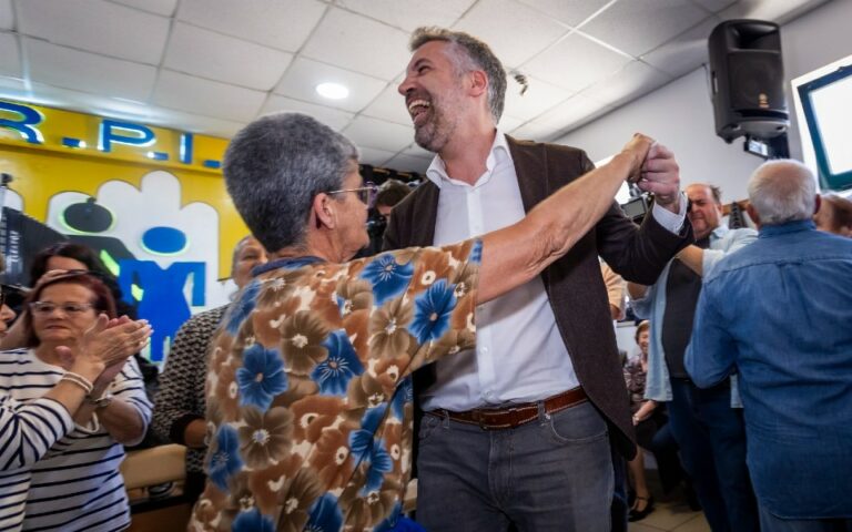 Caça ao voto dos reformados num dia em que PS e AD foram ambos a Évora
