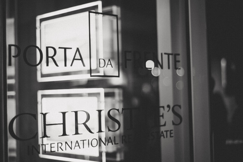 Portugueses compraram mais casas acima dos cinco milh&otilde;es de euros