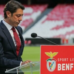 Benfica quer a suspensão da centralização dos direitos televisivos