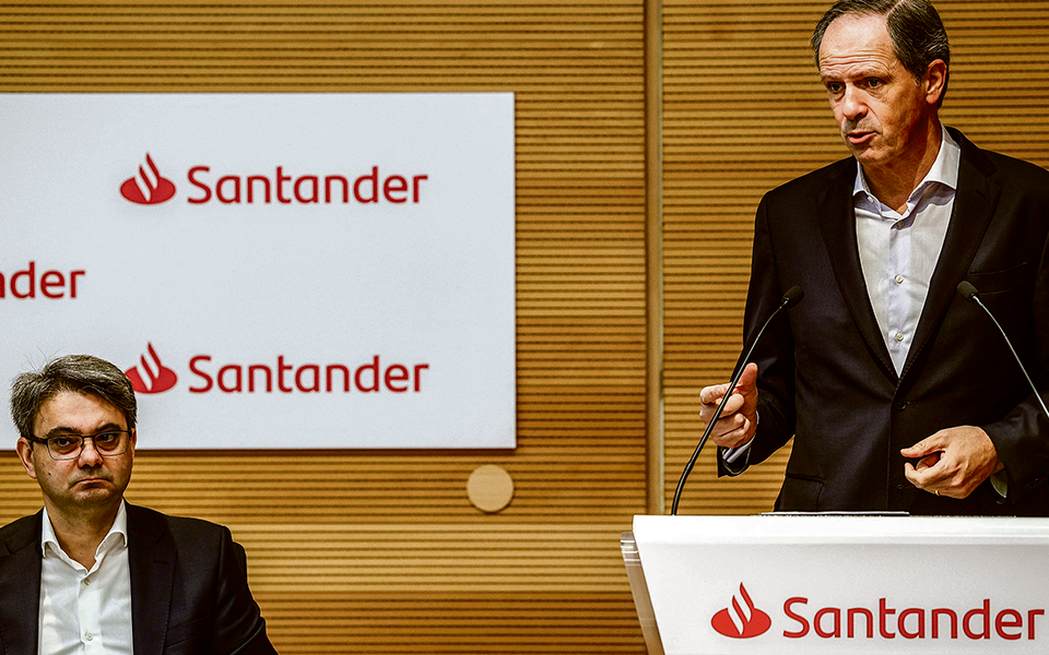 Santander insta BdP a rever regra dos créditos da casa