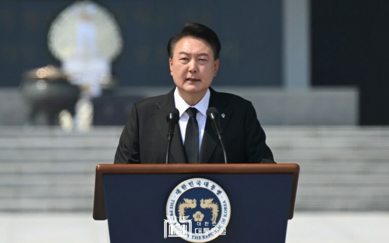 Coreia do Sul: presidente enfrenta impeachment na sequência do escândalo da lei marcial