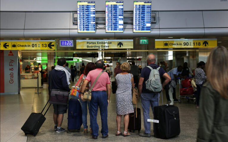 Aeroportos nacionais receberam quase 30 milhões de passageiros em junho