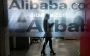 Alibaba vai lançar óculos inteligentes e torna-se rival da Meta