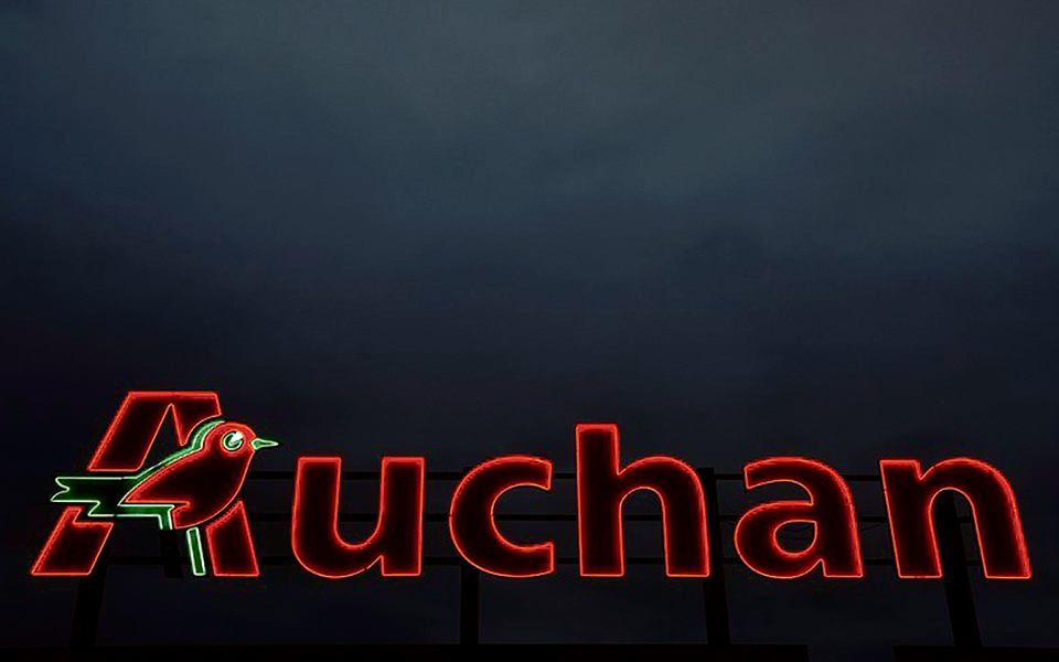 Auchan compra lojas do Grupo Dia por 155 milhões