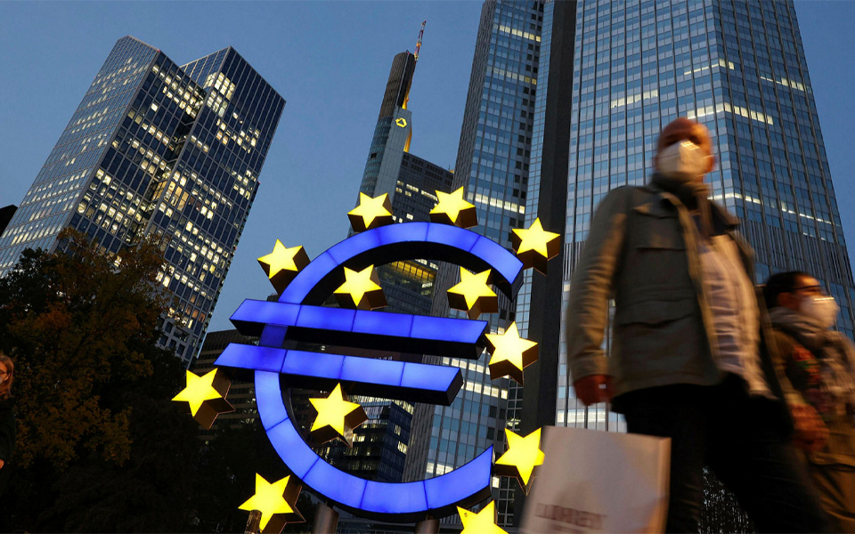 BCE acelera retirada de estímulos sob o lema “incerteza, mais opções”