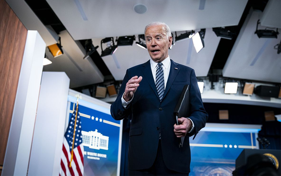 Joe Biden arrisca teto para o preço do petróleo russo