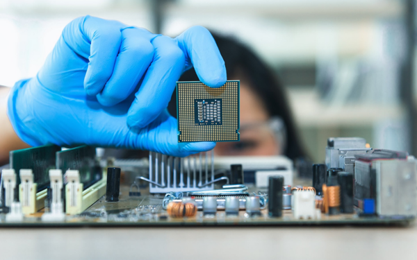 Apple e Intel fecham acordo para fabrica&ccedil;&atilde;o de chips