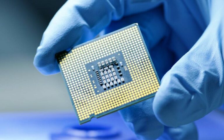 Estados Unidos adia tarifas a semicondutores chineses para junho de 2027