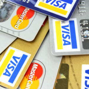 Analistas divididos sobre impacto da queixa de retalhistas sobre modelo de negócios da Visa e Mastercard