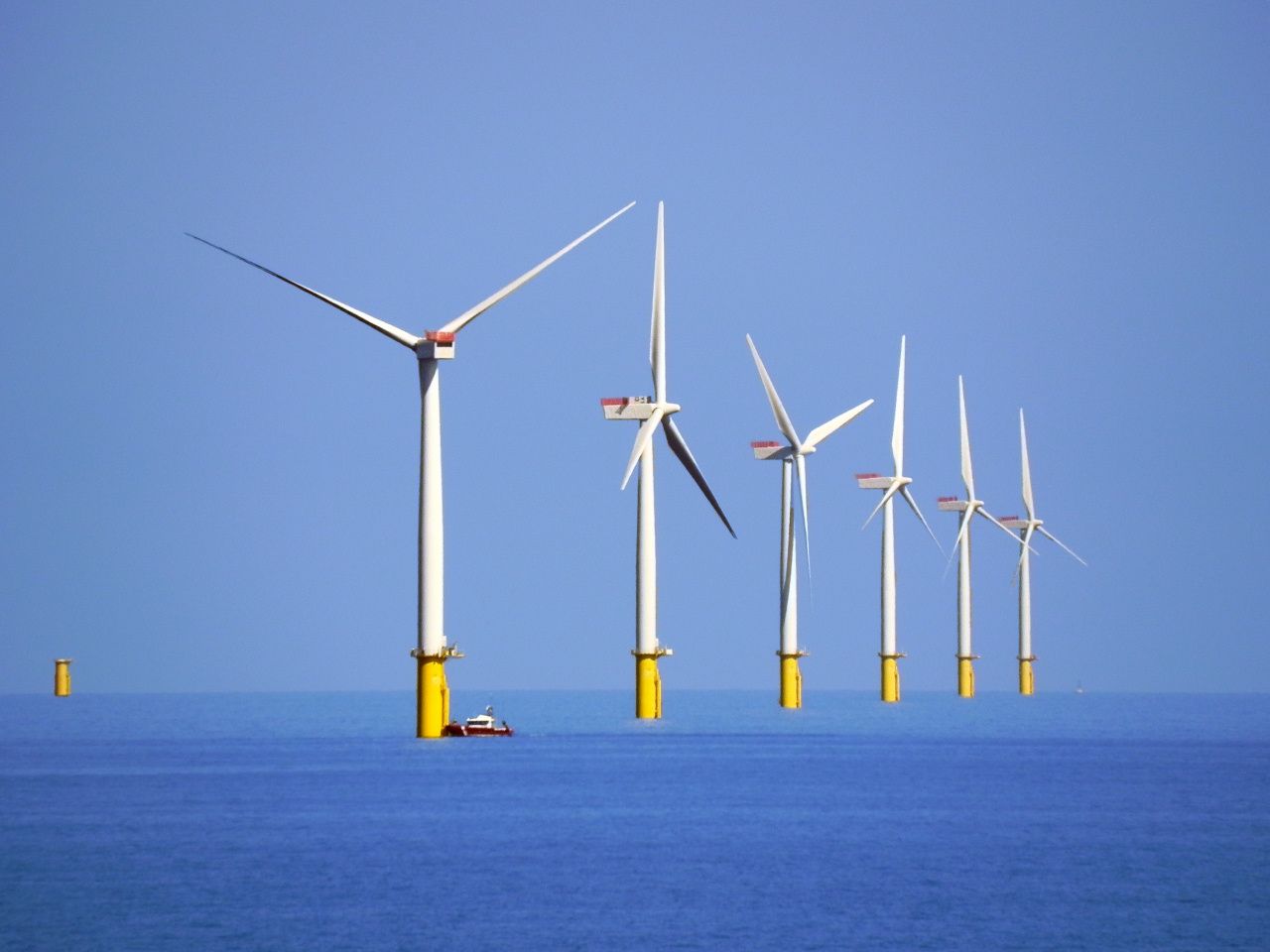 Empresas espanholas lideram lista de interessados no leilão de eólico 'offshore'