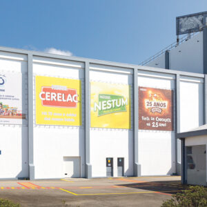 Nestl&eacute; aposta no caf&eacute;, nutri&ccedil;&atilde;o e petcare e desinveste nos gelados e &aacute;gua engarrafada