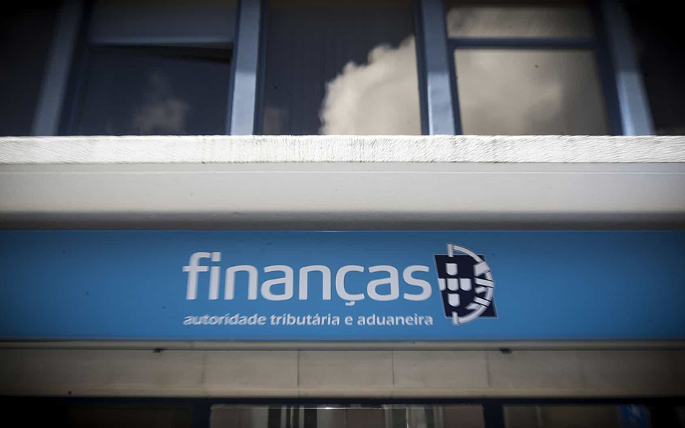 Fisco tem por cobrar quase 16 mil milhões de euros