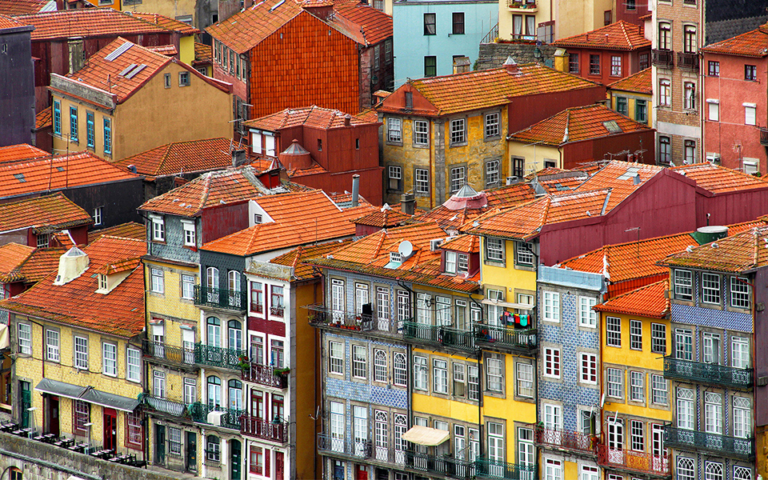 Oferta de casas &agrave; venda em Portugal recua 6% no segundo trimestre de 2026