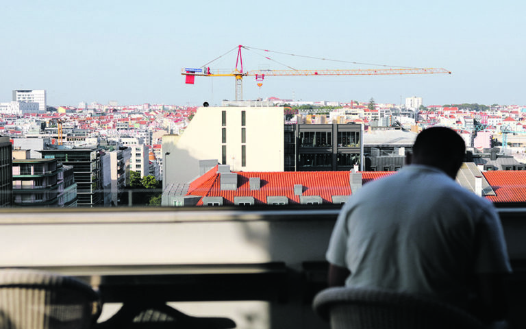 CFP defende que redução do IMT para jovens contribuiu para subida do preço das casas