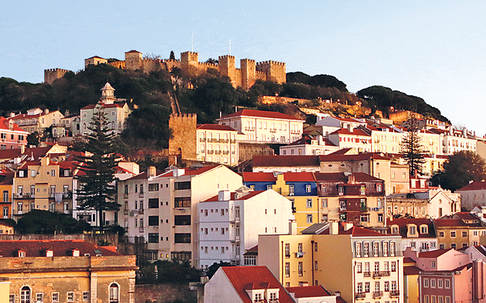 Negócios de imobiliário em Portugal mobilizam 351,8 milhões de euros no primeiro trimestre