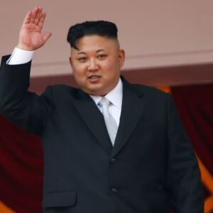 Kim Jong-un oferece “apoio total” a Putin na “luta sagrada” contra o Ocidente