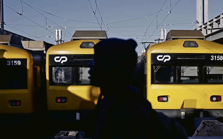 Comboios atraíram mais 2,5 milhões de passageiros até fevereiro