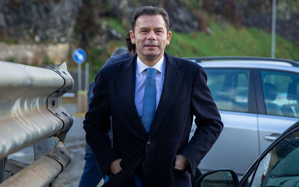 Luís Montenegro já só espera que Rui Rio marque eleições