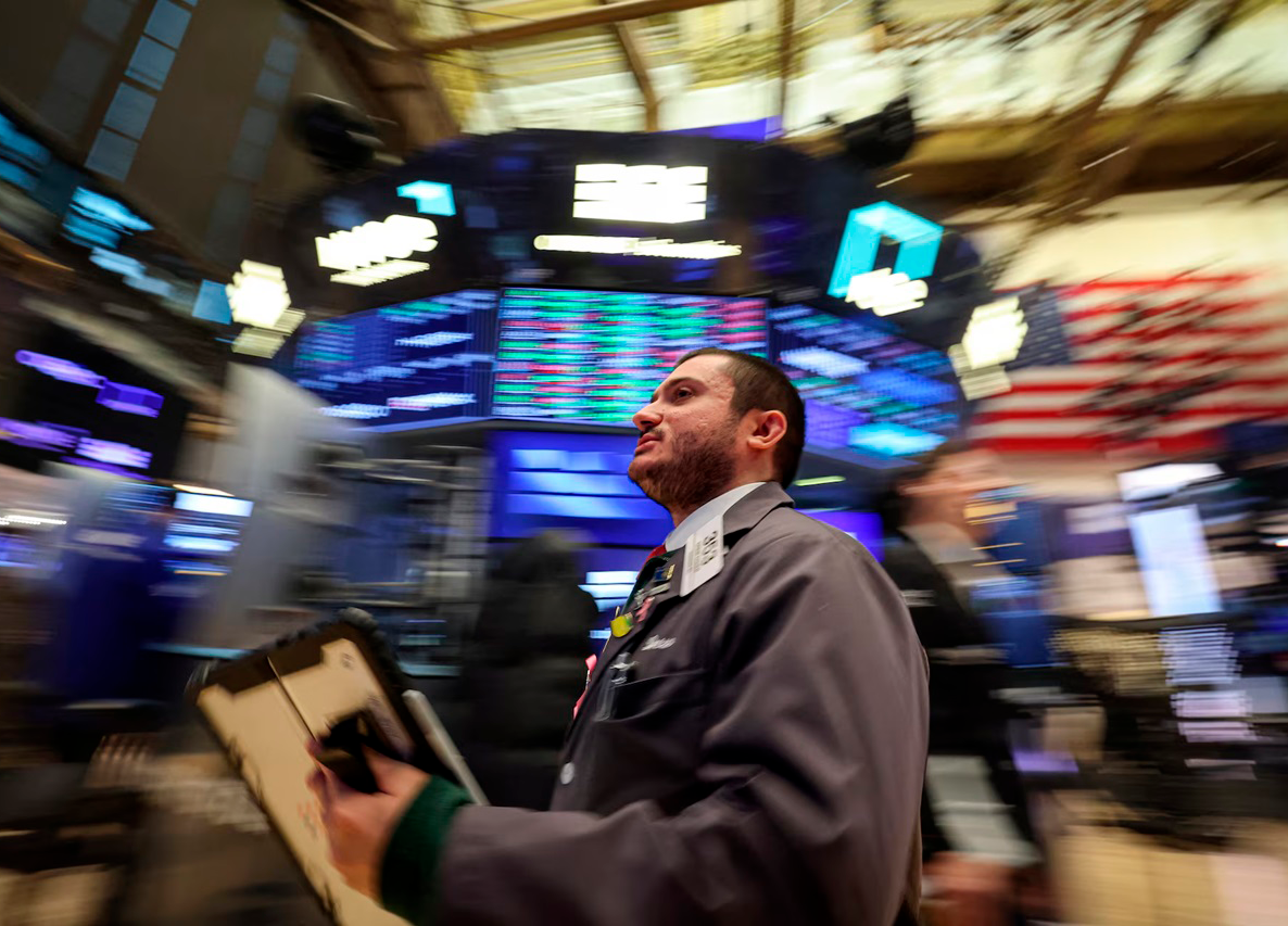 &lsquo;Earnings season&rsquo; prossegue  e S&P500 passa sete mil pontos