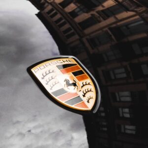 Porsche pondera cancelar vers&otilde;es el&eacute;tricas do 718 Boxster e Cayman