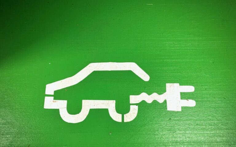 Ações chinesas de carros elétricos são estrelas na bolsa norte-americana