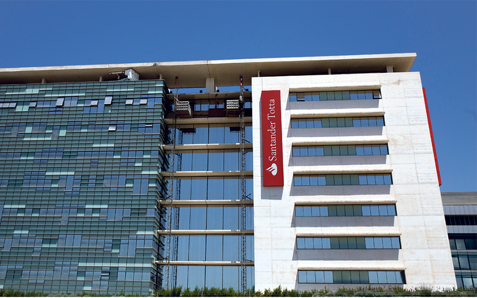Santander Consumer Finance envia a clientes por engano carta sobre risco de incumprimento