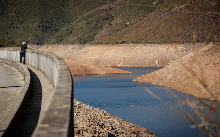 Escassez de água é ameaça à economia portuguesa: PIB arrisca afundar mais de 3%