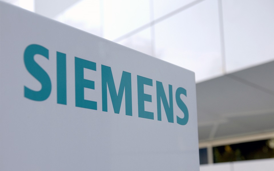 Siemens Portugal tem 100 vagas  por preencher