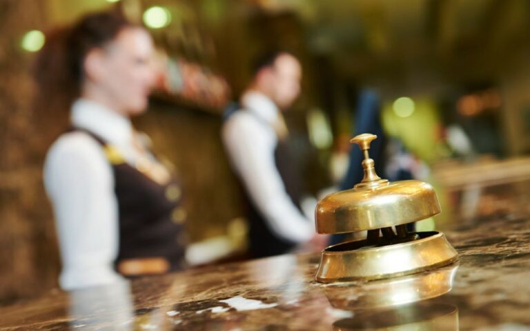 Retenção de talento e escassez de mão-de-obra aumentam salários na hotelaria em quase 7%