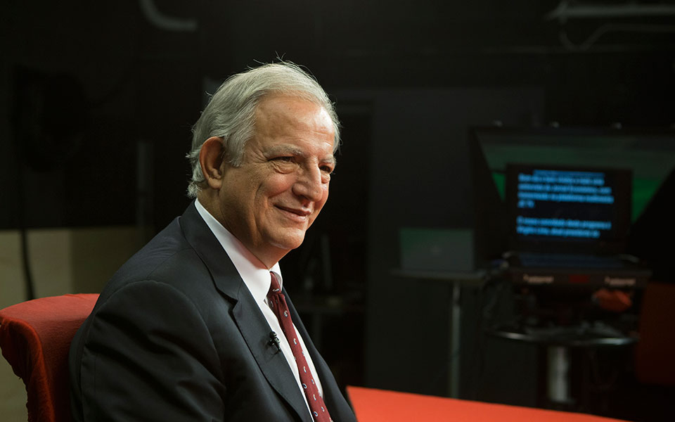 Virg&iacute;lio Lima avan&ccedil;a para &uacute;ltimo mandato com habita&ccedil;&atilde;o e nomea&ccedil;&atilde;o da administra&ccedil;&atilde;o do banco na agenda