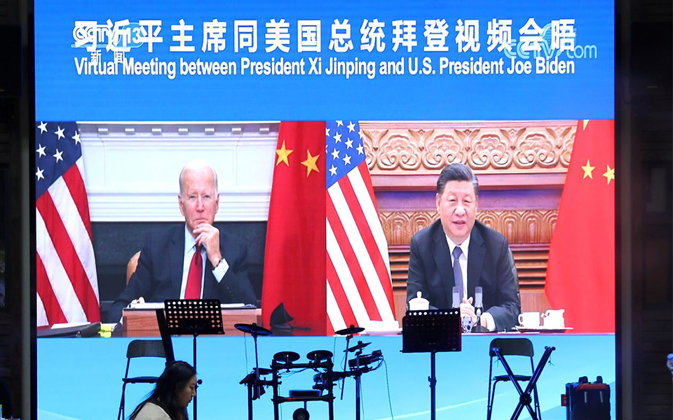 Estados Unidos afastam-se da China e Biden não quer saber de desanuviamentos